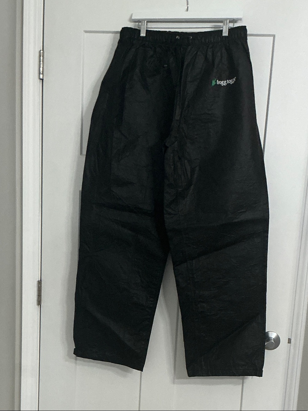 Frogg Toggs Men's Black Waterproof Jogger Pants - Brand new!